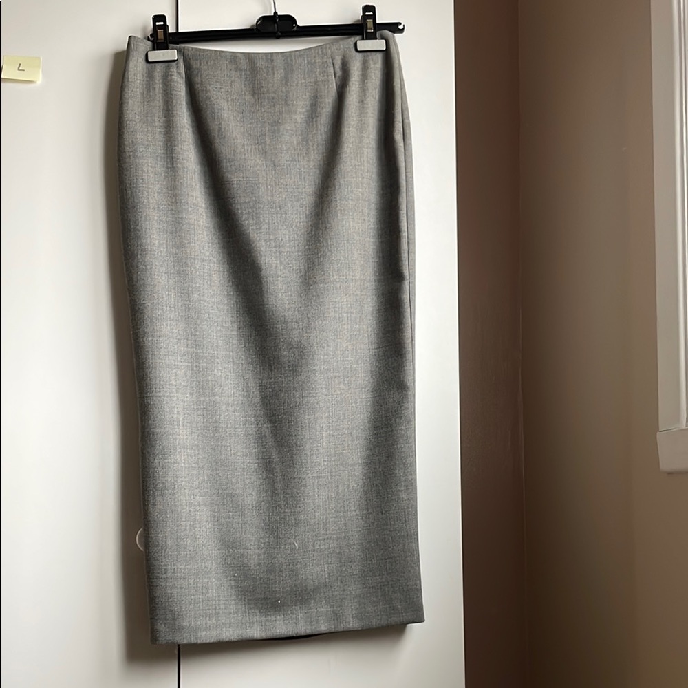 Elegant Gray Women's Skirt